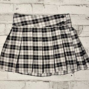 Das Apparel Women's Plaid Pleated Skirt